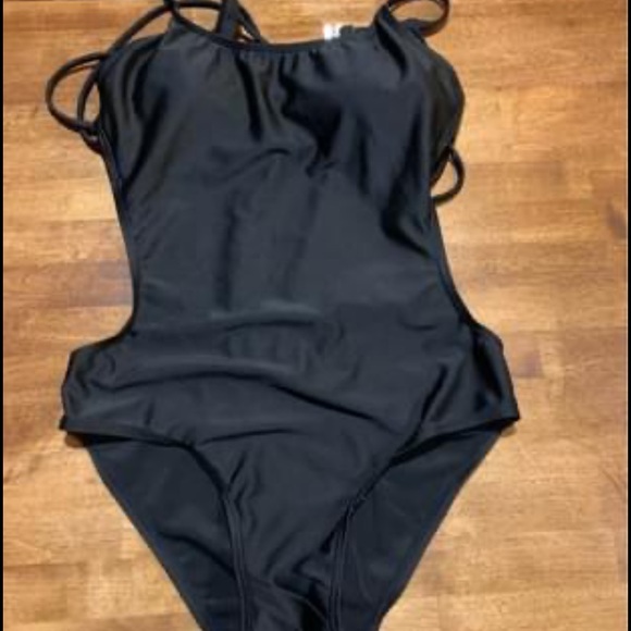 One piece SHEIN bikini black - Picture 2 of 2